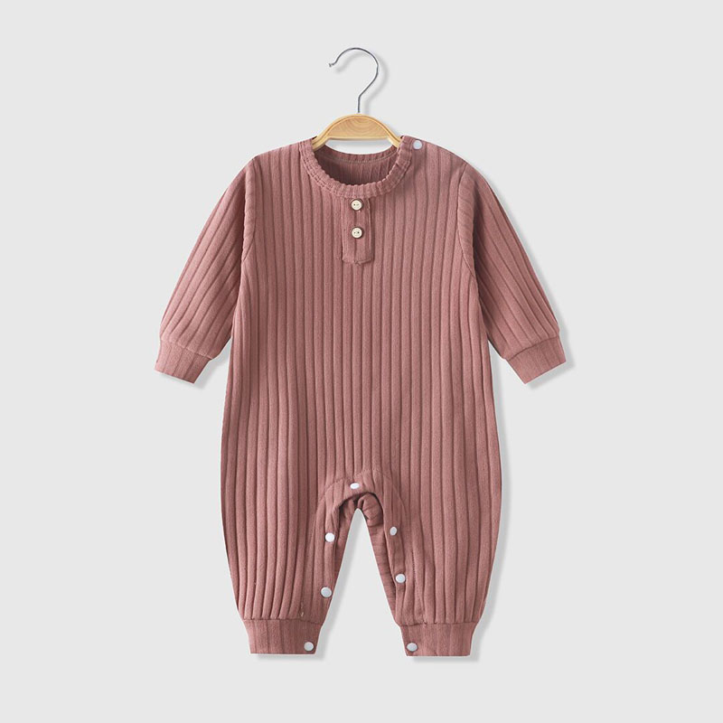 Newborn jumpsuit with A logo v - Baby Clothing Logo reseña y precio